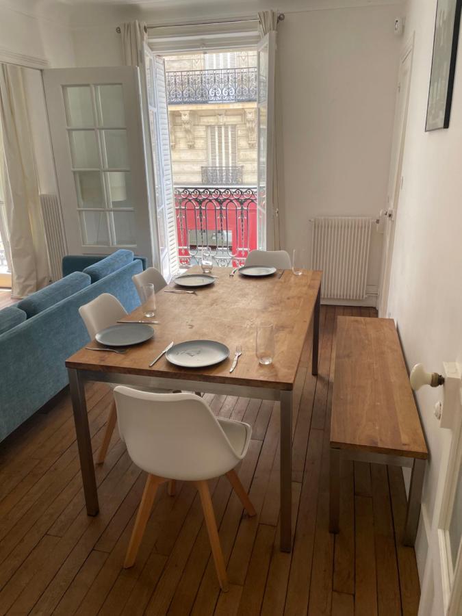 Appartement Tour Eiffel Parigi Esterno foto